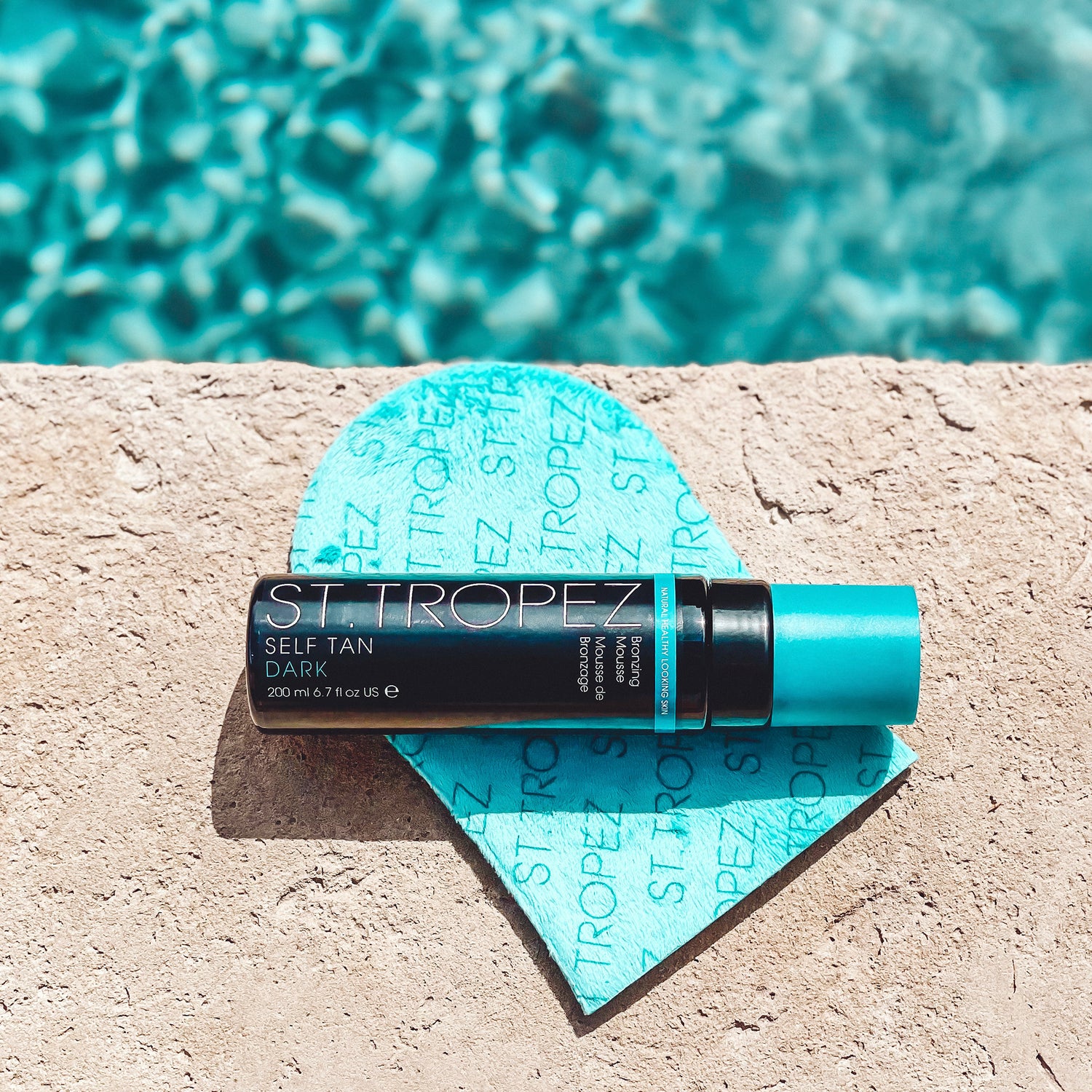 St.Tropez Self Tan Dark Bronzing Mousse – getöntes Selbstbräuner-Mousse für eine tiefe, langanhaltende Bräune"
