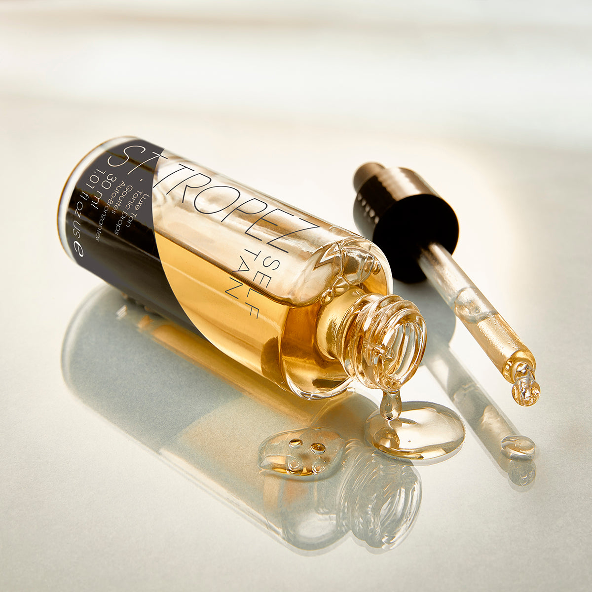 St.Tropez Self Tan Luxe Tan Tonic Drops – Bräunungstropfen mit Niacinamid, Hyaluronsäure und Vitamin C für Gesicht und Körper