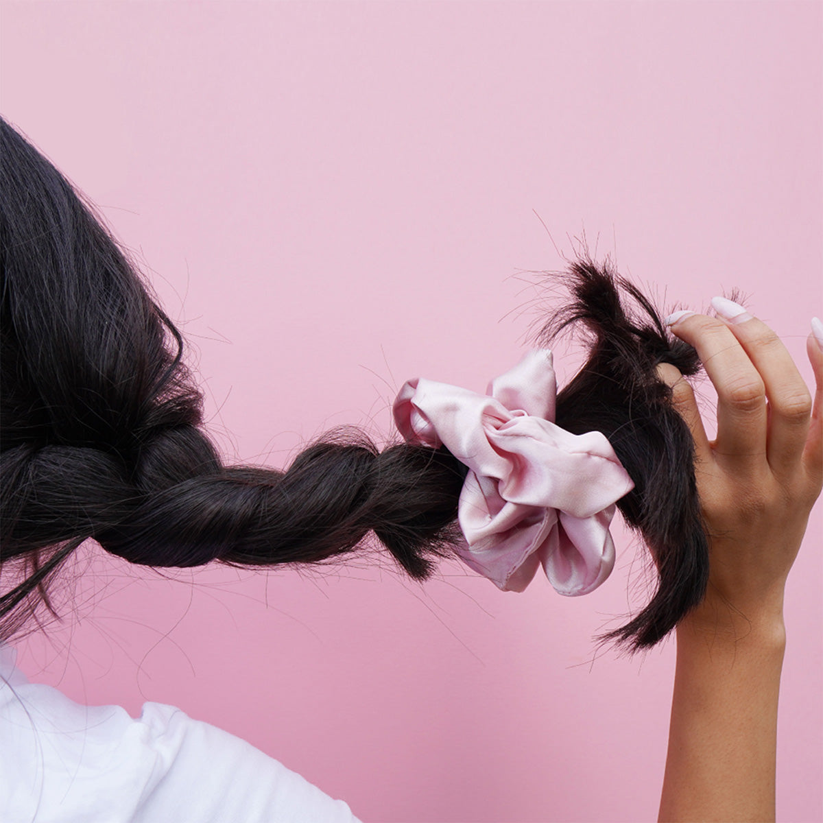 SILK SCRUNCHIE