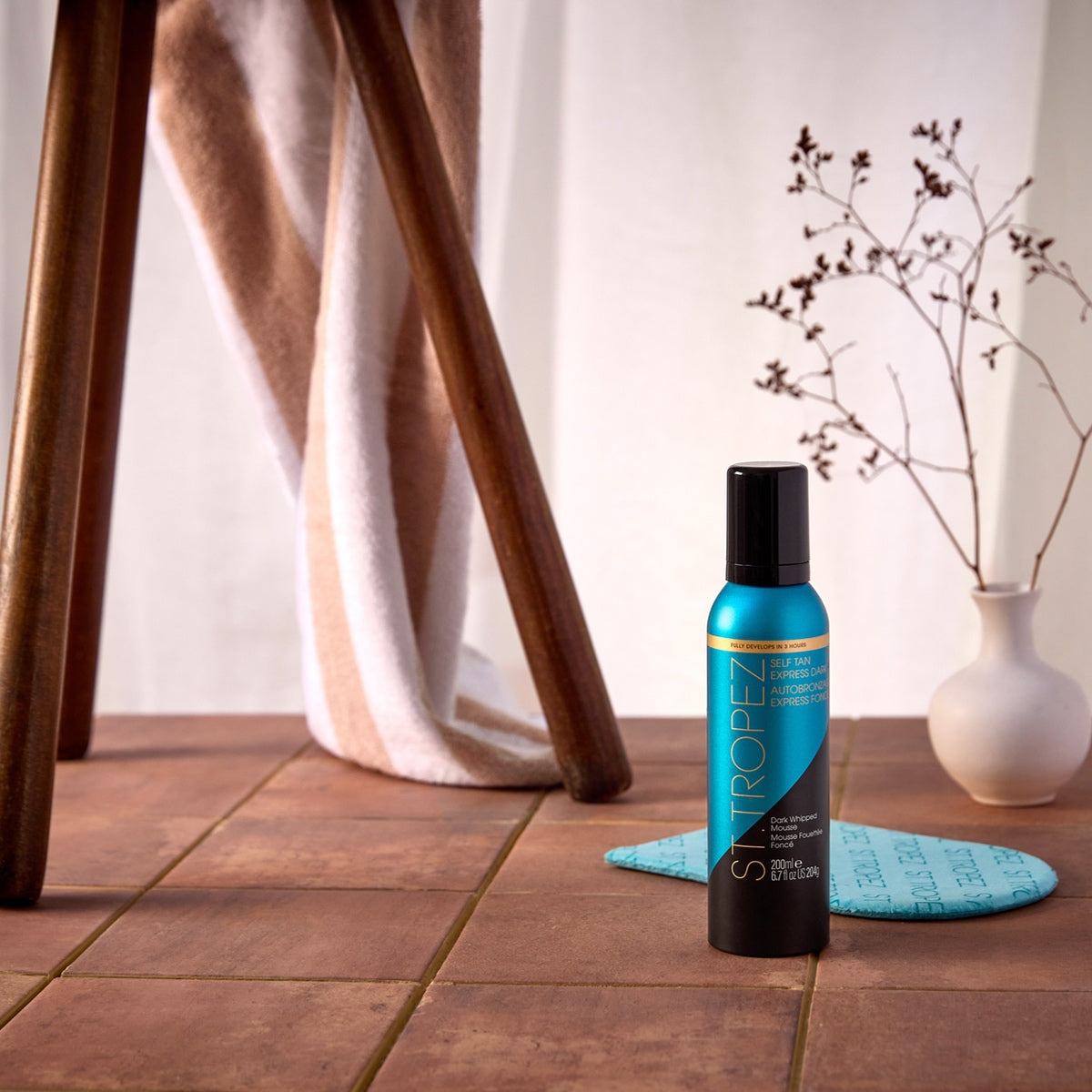 SELF TAN EXPRESS Dark Whipped Mousse St.Tropez